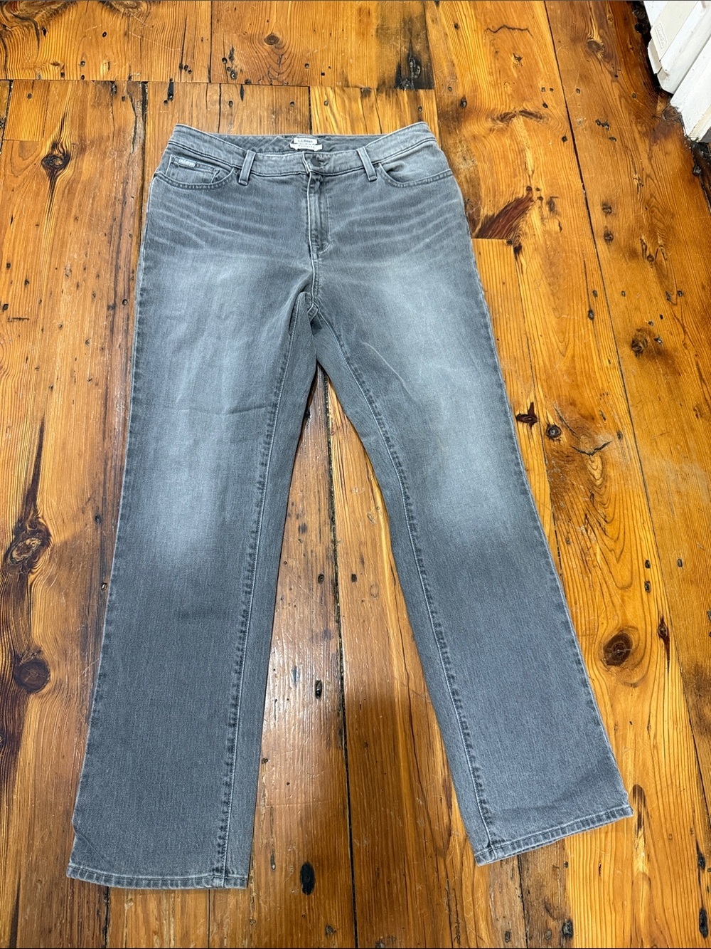 L.L. Bean Women's Faded Gray Straight-Leg Jeans Size 10